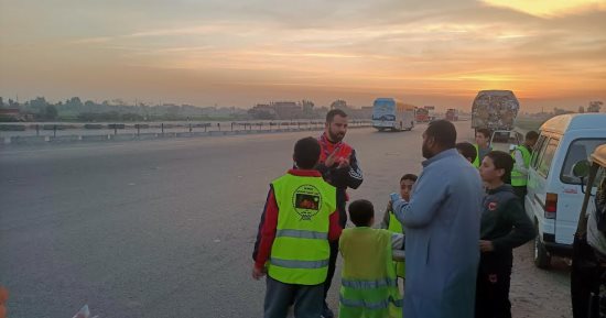 أهل الخير فى المنوفية.. إفطار الصائمين على الطريق الإقليمي.. فيديو