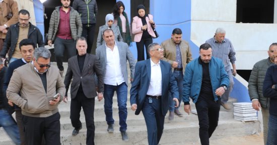 محافظ الجيزة يتفقد حالة النظافة بهضبة الأهرام ويوجه بالاستجابة للشكاوى