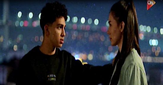 مسلسل كامل العدد حلقة 6.. دينا الشربينى تعنف ابنها بعد ظهوره برفقة فتيات