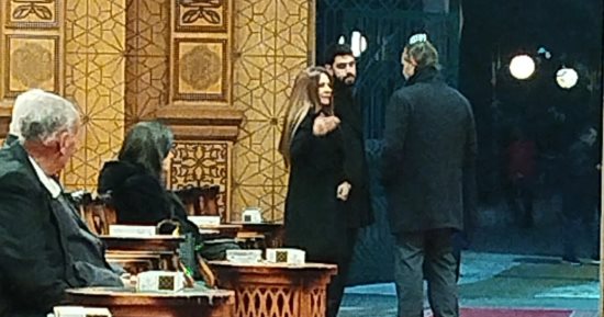 بدء عزاء والد المنتجة دينا كُريم بمسجد الشرطة بزايد