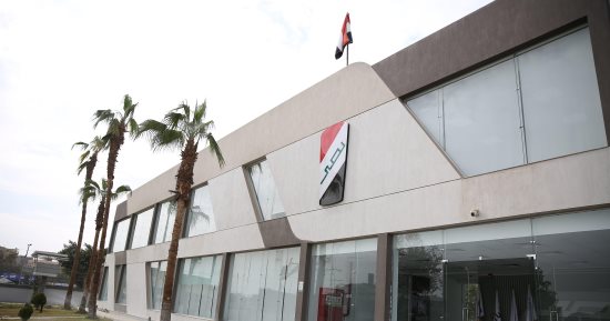 وزير قطاع الأعمال: السيارة الكهربائية ستكون بسعر مناسب للمصريين