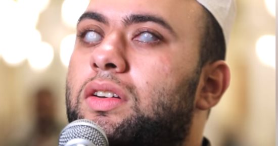 ابتهال الشيخ محمد ياسر "فعفوُك يا إله الكون أعظمُ".. فيديو