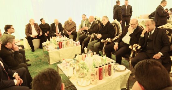 وزير الصناعة يعقد لقاء موسعا مع رؤساء كبرى الشركات العاملة بمجال الحديد فى مصر