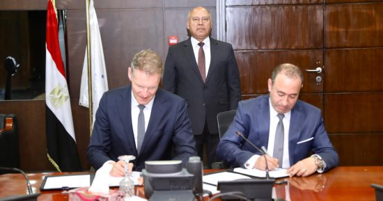 وزارة النقل ومجموعة MSC العالمية يوقعان مذكرة للتعاون فى إدارة وتشغيل الموانئ