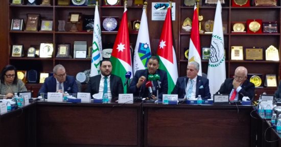 الاتحاد العربي للمعارض ينظم لقاءات لوفد من مصر استعدادًا لمعرض الأثاث بعمان