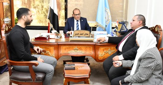 جامعة الإسماعيلية الأهلية تعقد الاجتماع التحضيري لمؤتمر البحوث الطلابية 