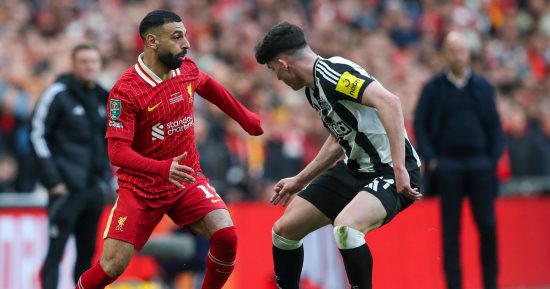 محمد صلاح يزين قائمة "ملوك المراوغات" في الدوري الإنجليزي