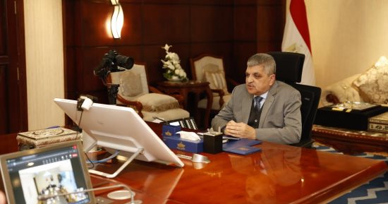 رئيس الخط الملاحى MSC يشيد بقناة السويس.. ويؤكد: لا نفضل رأس الرجاء الصالح