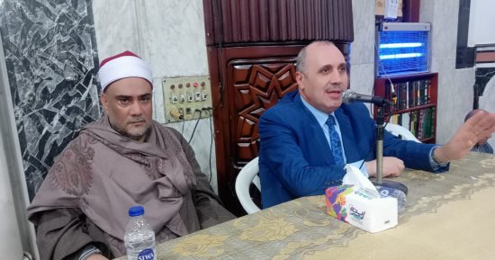 درس عن المعية الإلهية في غزوة بدر بمسجد الفتح بكفر الشيخ.. فيديو وصور