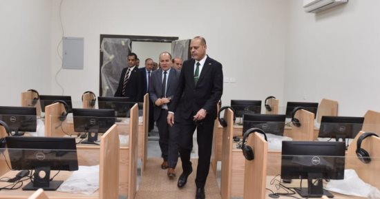 وزير العمل يتفقد مركز التدريب المهنى الجديد بمصر الجديدة 