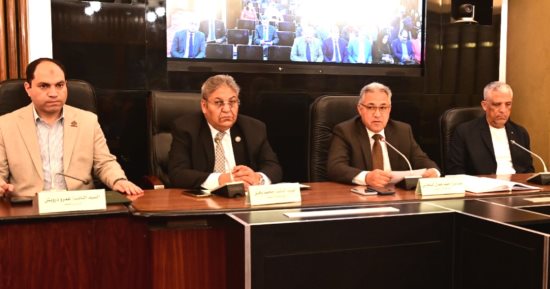 "محلية النواب": القيادة السياسية تحرص على منح المواطنين حقوقهم فى التعويضات