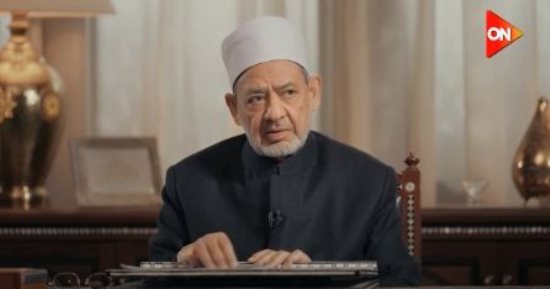 قصة الراعى الذى أبكى ابن عمر رضى الله عنه يرويها الإمام الطيب.. فيديو