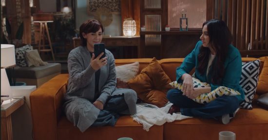 مسلسل عايشة الدور .. ما هو العلاج بالفن؟