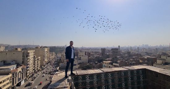 أغرب غية فى مصر هتلمس منها السحاب.. أحمد مكى خد منها 100 راجل للنش