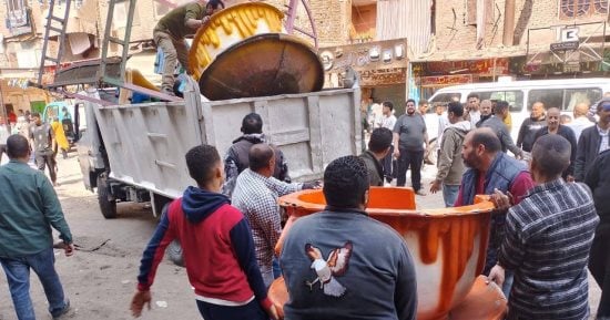 محافظة الجيزة تزيل منطقة ملاهى مقامة بالمخالفة منذ سنوات فى بولاق الدكرور
