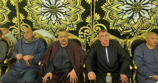 الكفن ينهي خصومة ثأرية بين عائلتين بشبين القناطر.. فيديو