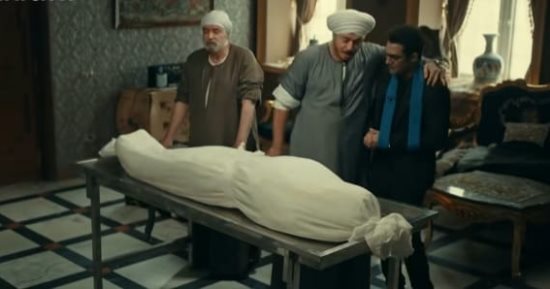 مسلسل حكيم باشا الحلقة 21.. ميدو عادل يعاتب أباه أحمد فؤاد سليم بعد موته