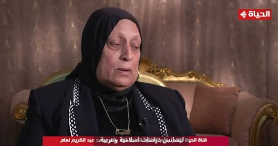 قناة الحياة تلتقي بالأم المثالية والدة الشهيد المقدم أحمد عبد الفتاح في عيد الأم