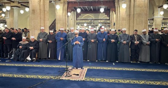 يلتمسون ليلة القدر.. الجامع الأزهر كامل العدد بالمصلين في العشر الأواخر.. صور