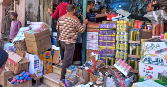 ضبط أكثر من 2000 علبة ألعاب نارية بمختلف مراكز سوهاج
