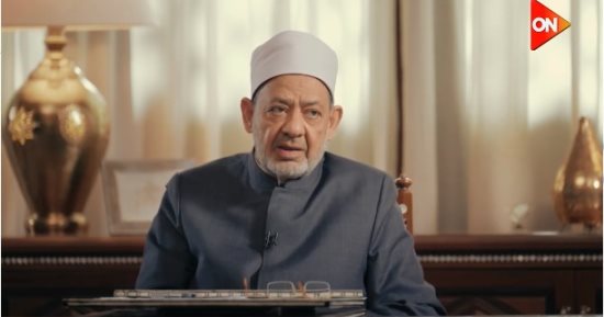 شيخ الأزهر: حياة سيدنا محمد لا يحتملها البشر العادى
