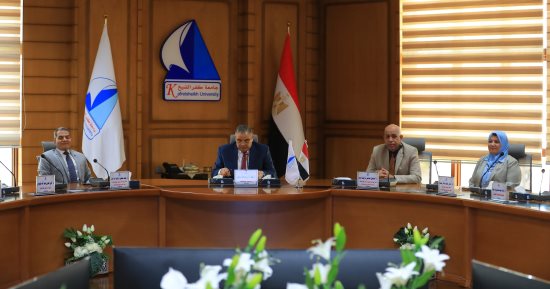 مجلس جامعة كفر الشيخ يوافق على منح درجات دكتوراه وماجستير وتعيين مدرسين