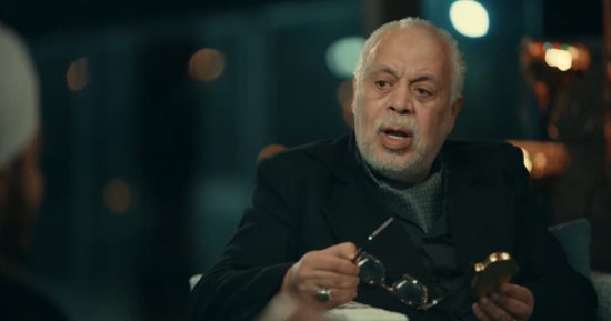 مسلسل حكيم باشا الحلقة 25.. مصطفى شعبان يهدى أشرف زكى الزئبق الأحمر مقابل قتل غراب