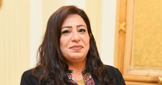 سامية سامي مساعدا لوزير السياحة والآثار لشئون الشركات