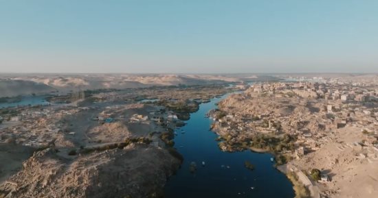 مسلسل عايشة الدور.. هل توجد تماسيح فى النيل؟