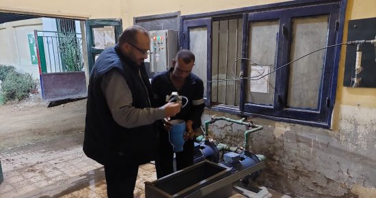رئيس مياه سوهاج يتفقد محطات الشرب والصرف الصحى للتأكد من الصيانة والتشغيل