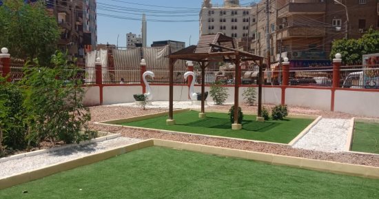 حدائق سوهاج تتزين لاستقبال المواطنين فى عيد الفطر.. استثمار بيئي يساهم في رفاهية المواطنين ويعزز التنزه العام.. الحدائق مفتوحة بالمجان أمام الجمهور.. المتنزهات الجديدة تعكس التزام الدولة بتوفير بيئة صحية.. صور