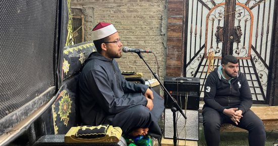 أهالي قرية ميت طاهر يودعون رمضان بأمسية قرآنية بحضور المشايخ وحاملي القرآن
