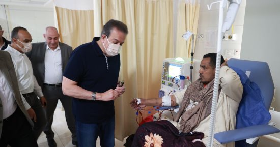 وزير الصحة ومحافظ المنيا يتفقدان مستشفى العدوة المركزي