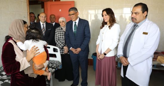 محافظ الجيزة يطمئن على انتظام العمل بمستشفى إمبابة العام
