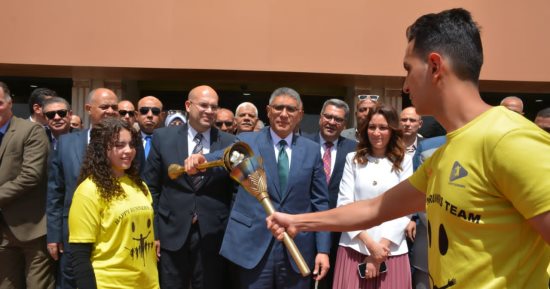 محافظ الجيزة يوقد الشعلة لبدء احتفالات المحافظة بعيدها القومى
