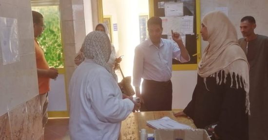 وكيل صحة الأقصر يقود جولات على الوحدات الصحية فى ثانى أيام العيد