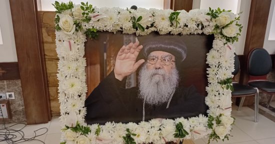 رحيل الأنبا باخوميوس يفتح فصلا جديدا فى خدمة الكنيسة.. تقسيم إيبارشية البحيرة إلى 3 إيبارشيات لتوسيع نطاق الرعاية.. تجليس الأنبا إيلاريون خلفا لمعلمه..والبابا تواضروس يضع دستورا روحيا من 9 مبادئ للقيادة الرعوية