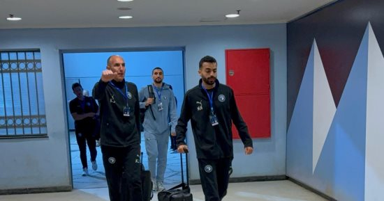 وصول بيراميدز  لملعب الدفاع الجوى استعدادا لمواجهة الجيش الملكى المغربى 
