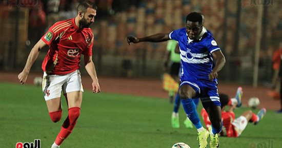 75 دقيقة.. الأهلي يبحث عن هدف ثاني أمام الهلال السوداني ونزول عمر كمال