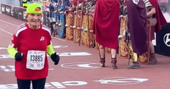 إيطالى 92 عاما يُكمل ماراثون روما الثلاثين على التوالي.. يحمل أرقاما قياسية