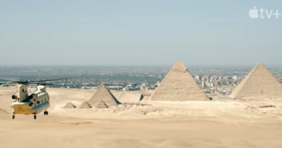 استيراد أسلحة مزيفة وتعديل طائرات مخصصة للتصوير.. تعرف على تسهيلات لجنة مصر للأفلام لخروج فيلم Fountain of Youth للمخرج جاى ريتشي على أكمل وجهه.. والترشيح لجوائز نقابة LMGI يعكس نجاح الفيلم وانتشاره عالمياً