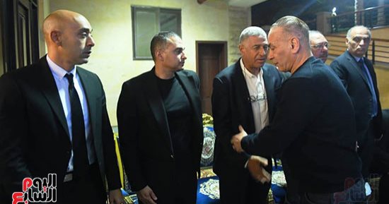 التوأم والأتربى وعبد الشافى فى عزاء حرم الجنرال محمود الجوهرى