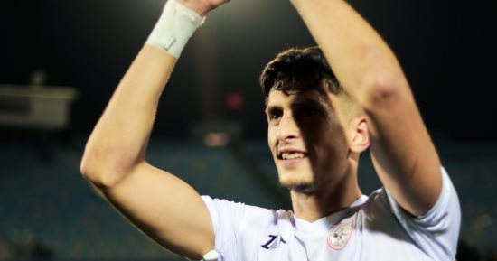 صلاح مصدق يقود دفاع الزمالك أمام المصري بالدوري
