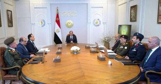 الرئيس السيسى يبحث الموقف التنفيذى لتوفير التغذية الكهربائية لمشروعات الاستصلاح الزراعى الجديدة.. ويوجه بتسريع استكمال منظومة التغذية الكهربائية الإضافية المطلوبة لمشروع "الدلتا الجديدة"
