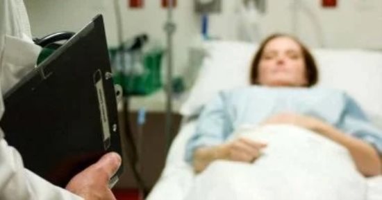 أغرب حكايات الطب.. هندى يحمل توأمه جنينا فى بطنه لمدة 36 عاما.. امرأة ظلت حاملا 60 سنة واكتشفت حملها فى عامها الـ91.. أمريكية ظلت فى غيبوبة 42 عاما.. وإزالة جنين من دماغ طفلة أمريكية عمرها عام