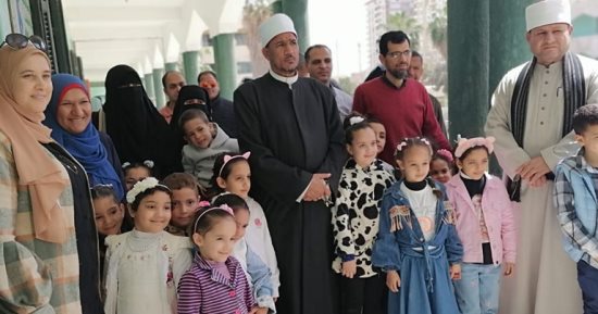 إجراء التصفيات النهائية لبرنامج تدريس منهج القراءات للطلاب "ذوي البصيرة"