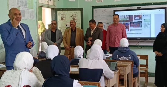 وكيل تعليم الدقهلية يتفقد عددا من المدارس فى أول يوم دراسة بعد إجازة العيد