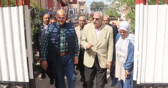 محافظ القليوبية يمهل المدرسة الزراعية بكفر شكر للارتقاء بالعملية التعليمية