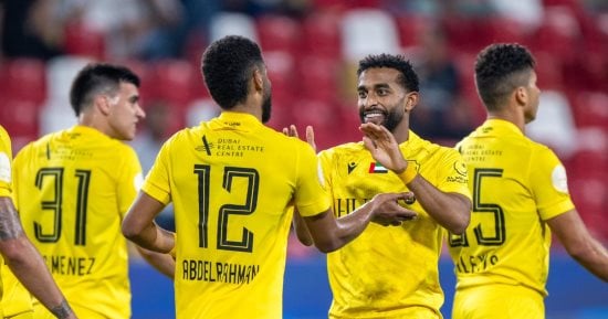 الوصل يكتسح الجزيرة بخماسية بمشاركة محمد النني في الدورى الإماراتى