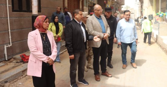 محافظ القليوبية: 18 مليون جنيه لرصف الطرق فى قليوب والقناطر الخيرية.. صور
